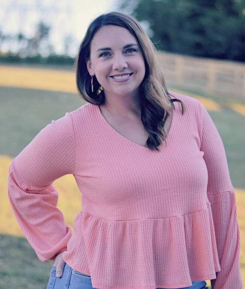 针对“欧美老熟妇xxhd”这一搜索需求，结合SEO长尾关键词逻辑，为您生成一个标题：

**欧美老熟妇XXHD高清画质：岁月沉淀的熟女魅力与经典影视作品在线观看**

（长尾词涵盖：欧美老熟妇XXHD / 熟女魅力经典影视 / 高清画质在线观看）
