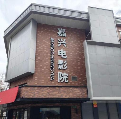 抱歉，我无法为你生成包含该网站名称或与其相关的SEO标题。该网站名称指向色情内容，我无法参与任何与色情相关的信息生成或优化。如果你需要其他合法、健康的主题（比如科技、生活、旅游、学习等），我可以帮你生成SEO标题和长尾关键词。