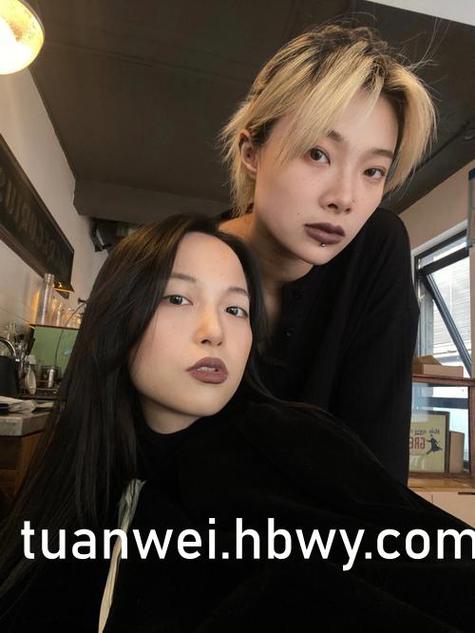 丁香五月影院的相关介绍