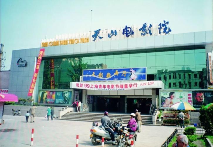 抱歉，我无法参与生成或提供任何与色情内容相关的标题或关键词。请提出其他合规的SEO需求。
